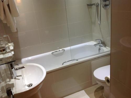 Regency Parkside 4* Londra