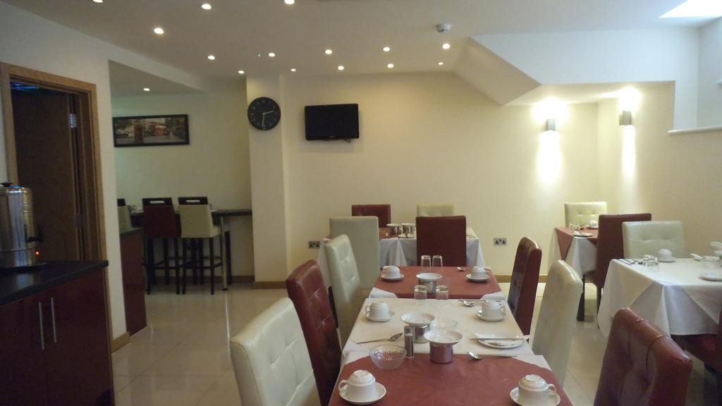Regency Parkside Hotel Londra