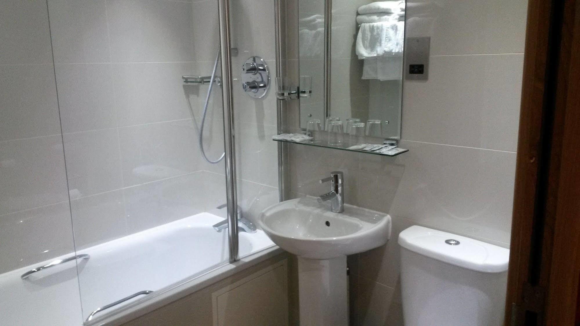 Regency Parkside Hotel Londra